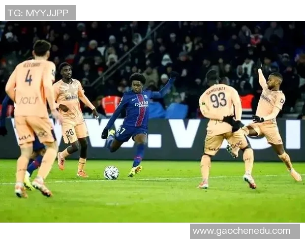 中超热刺大胜巴黎圣日耳曼全场逆转瞬间引发热烈讨论与分析